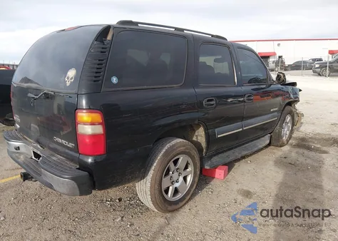 2003 Chevrolet Tahoe Ls z USA, uszkodzony, nr VIN 1GNEC13ZX3R136138